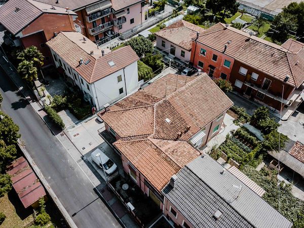 Ristrutturazione completa intero edificio Chievo - Prima fase