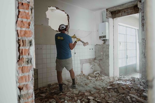 Ristrutturazione completa intero edificio Chievo - Prima fase
