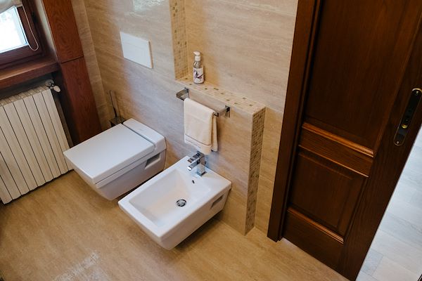 Ristrutturazione bagno Peschiera del Garda