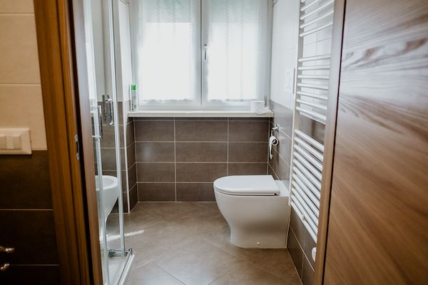 Ristrutturazione vecchio appartamento e trasformazione in affittacamere