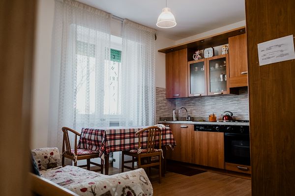 Ristrutturazione vecchio appartamento e trasformazione in affittacamere