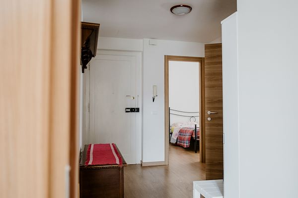 Ristrutturazione vecchio appartamento e trasformazione in affittacamere