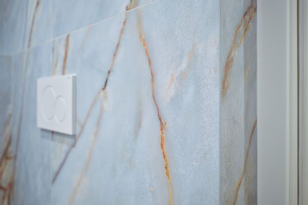 L’eleganza della materia: una ristrutturazione completa nel cuore di Verona