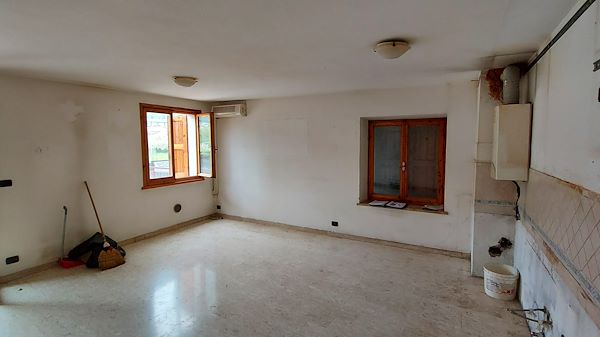 Ristrutturazione completa intero edificio a quinto