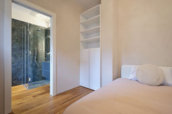 L’eleganza della materia: una ristrutturazione completa nel cuore di Verona