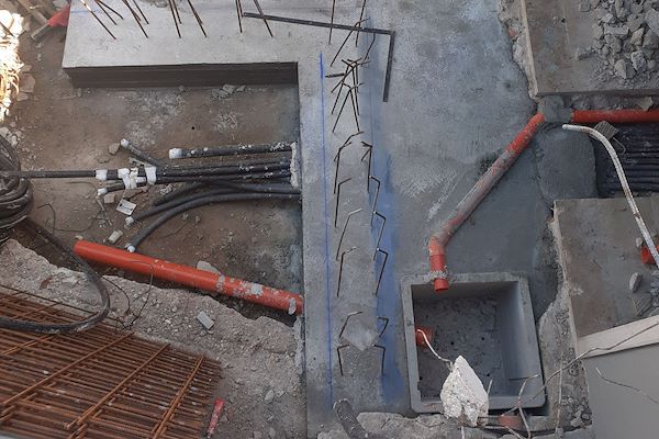 Ristrutturazione edificio completo e cambio destinazione