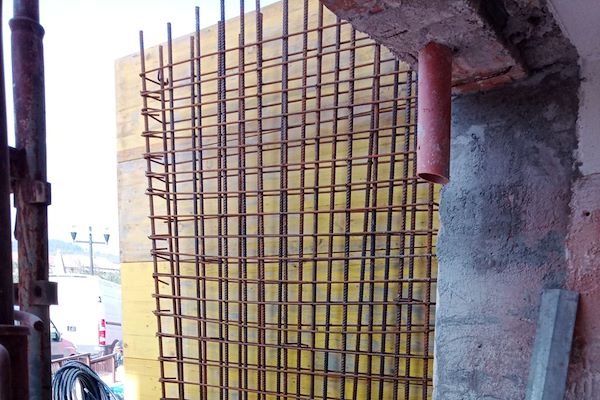 Ristrutturazione edificio completo e cambio destinazione