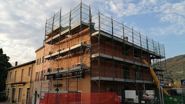 Ristrutturazione completa intero edificio a quinto