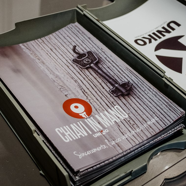 hiavi-in-mano-01_uniko